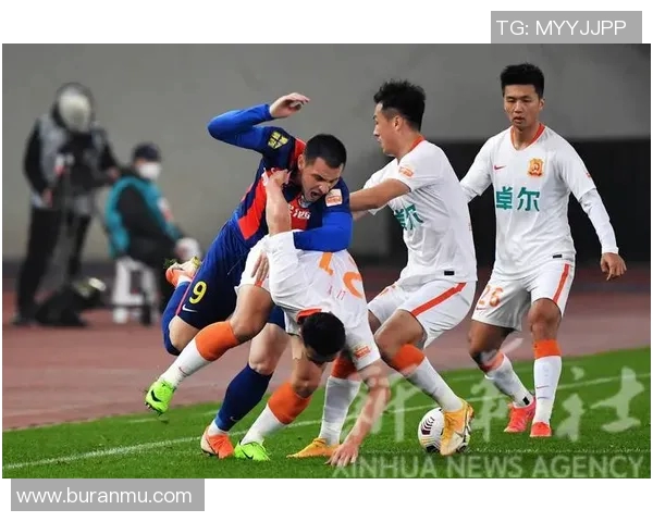 武汉足球队状态分析与未来展望聚焦球队表现与战术调整